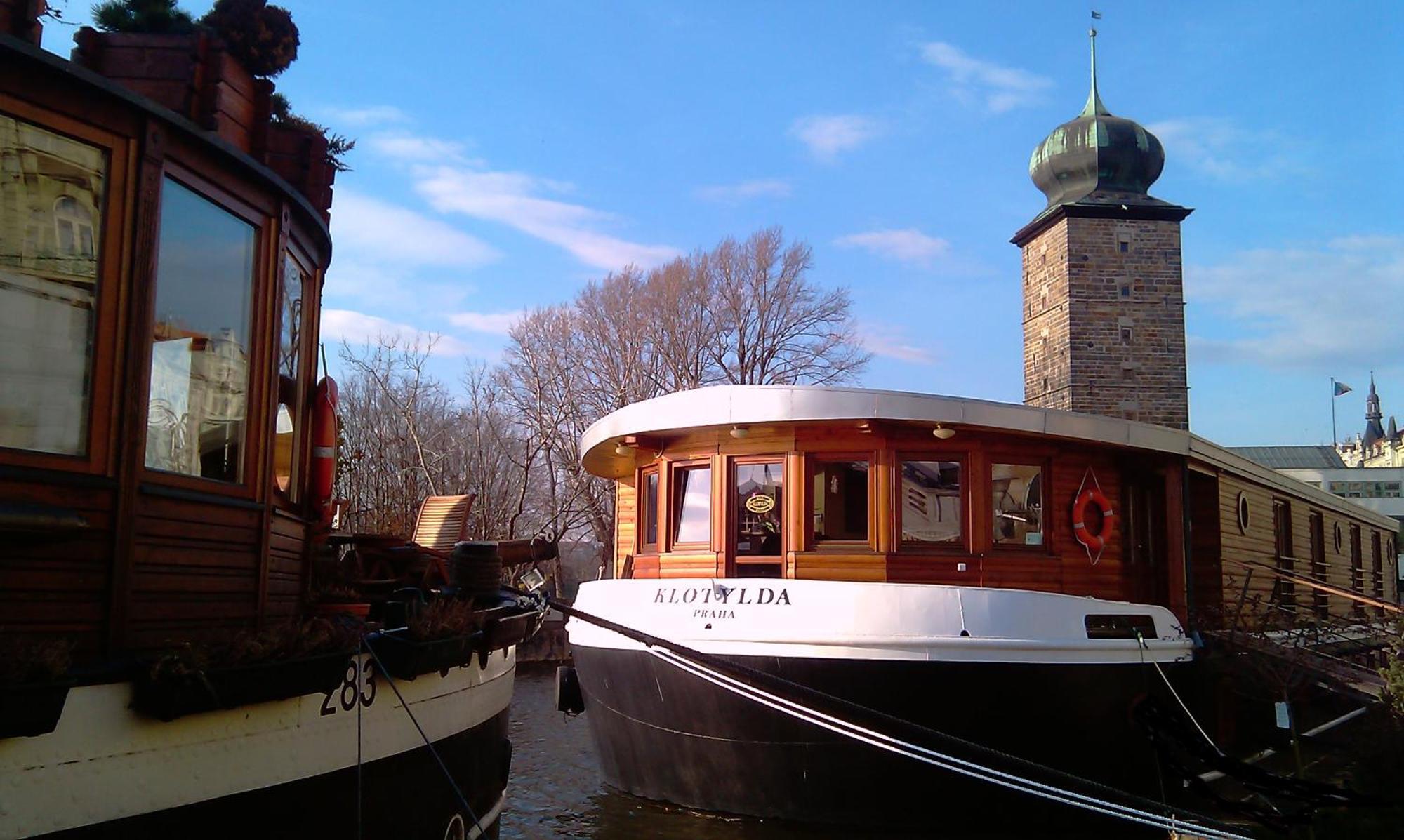 Boat Hotel Matylda Prague Exterior photo